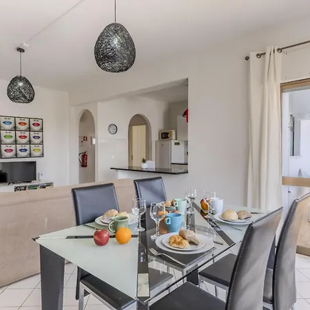 #405 Cozy 1br Retreat Pool Close To Oura Apartament